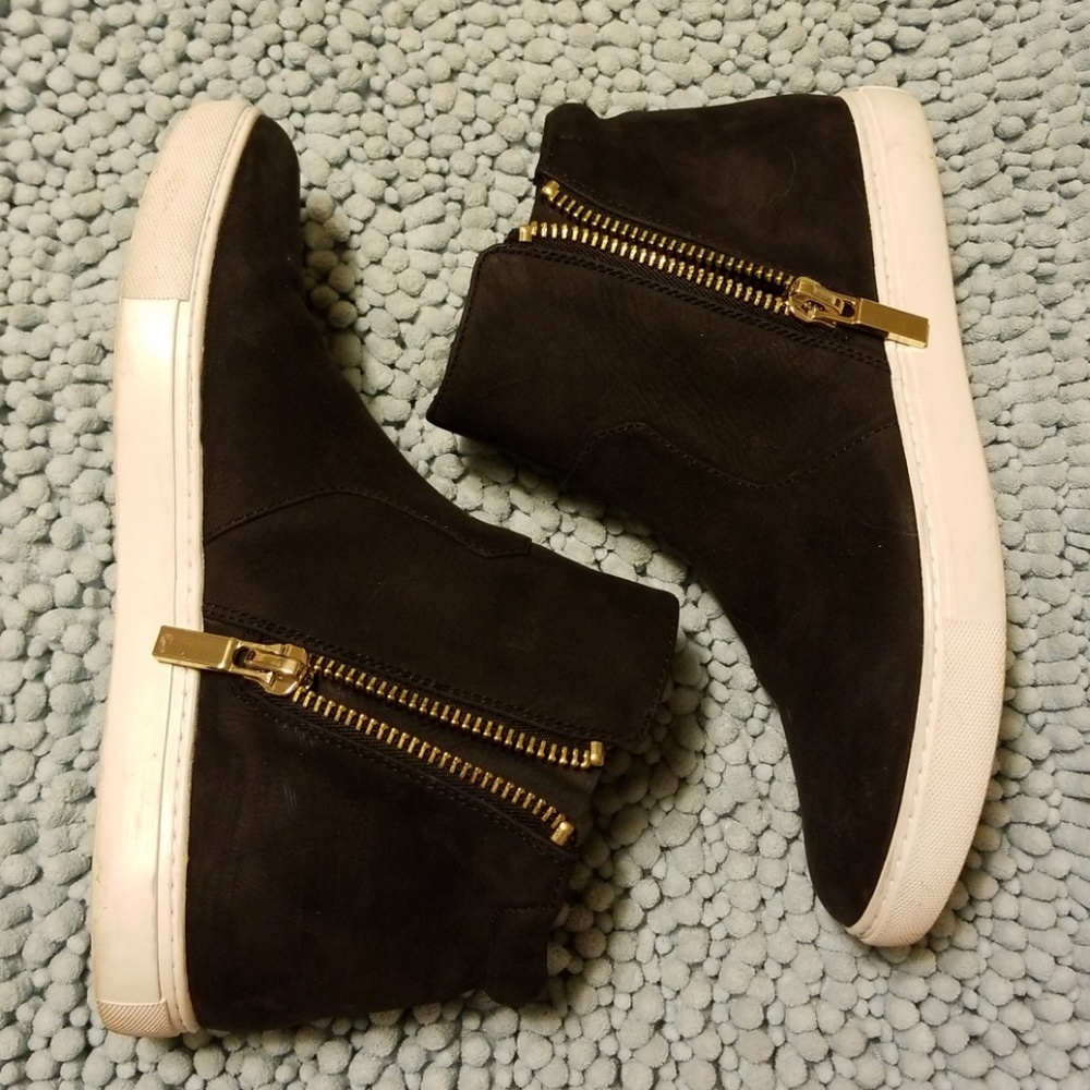 Kenneth Cole Zip Sneakers